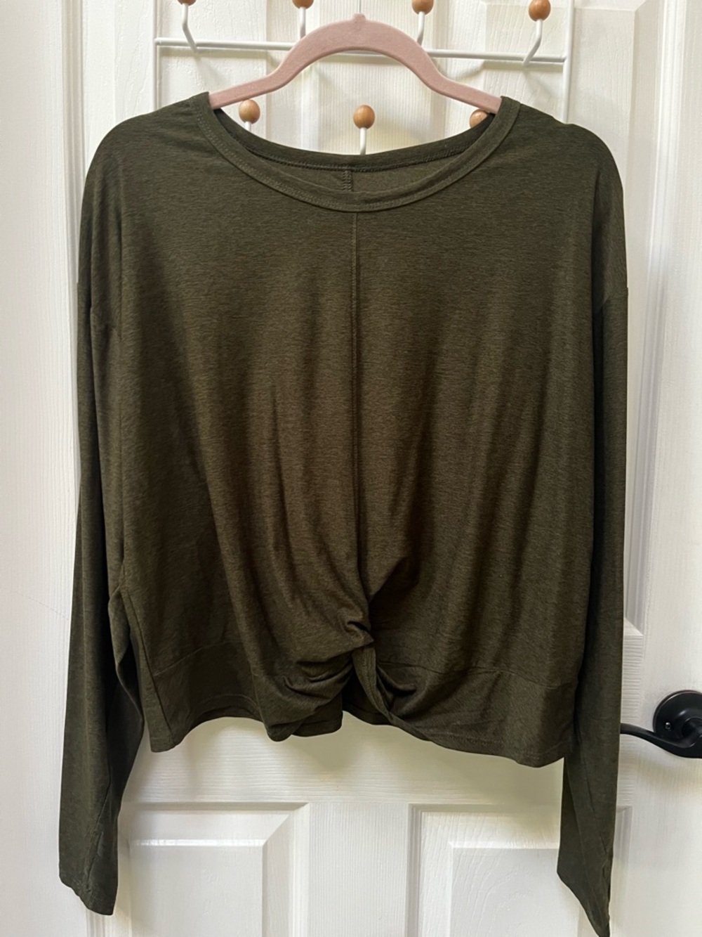 Old Navy Active Cloud 94 Soft Olive Green Twist Front Long Sleeve Top Large